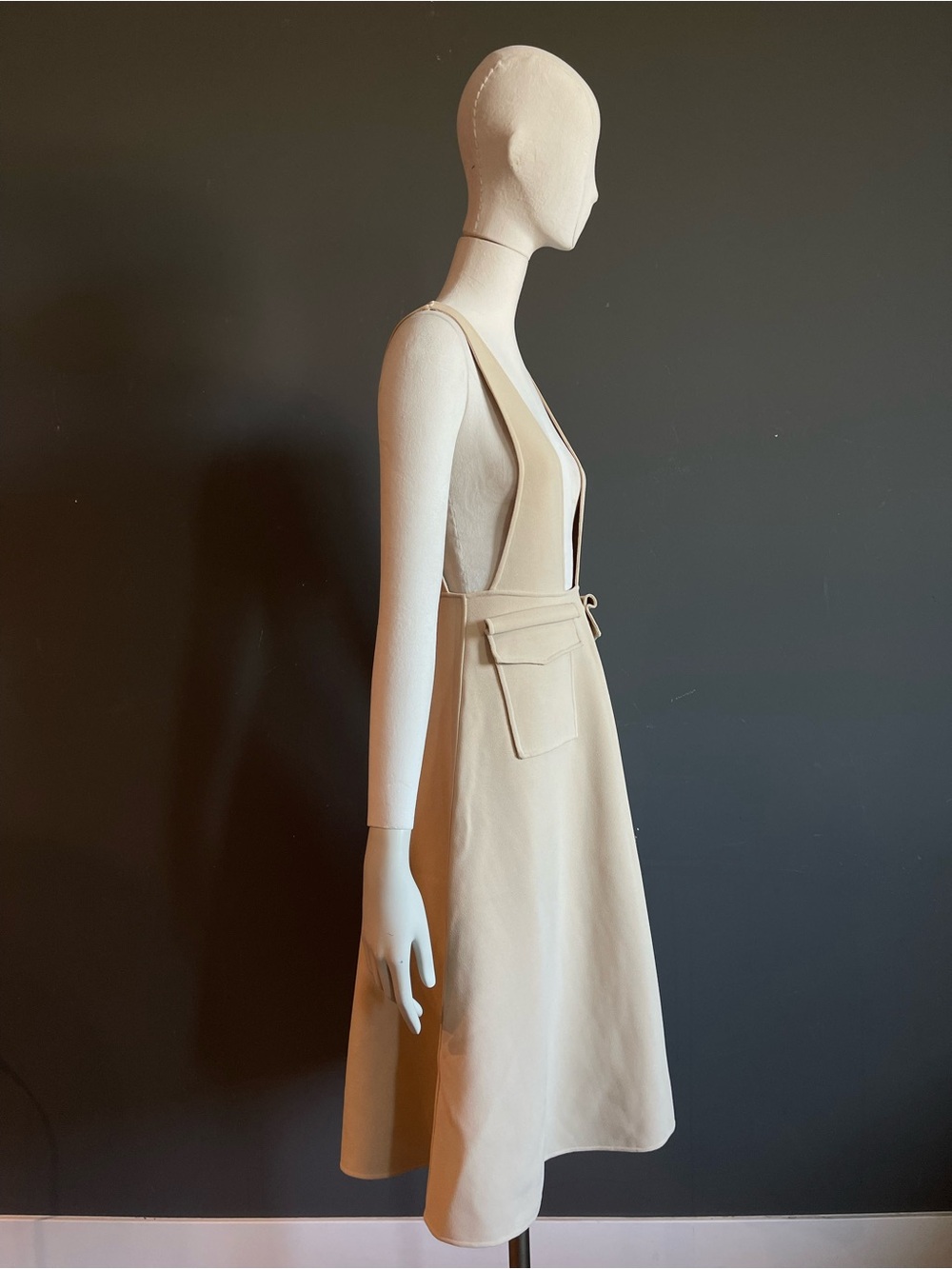 Few Moda Ivory Deep V Pinafore Midi Dress Utility Pockets Romantic Minimalism S - Picture 4 of 9